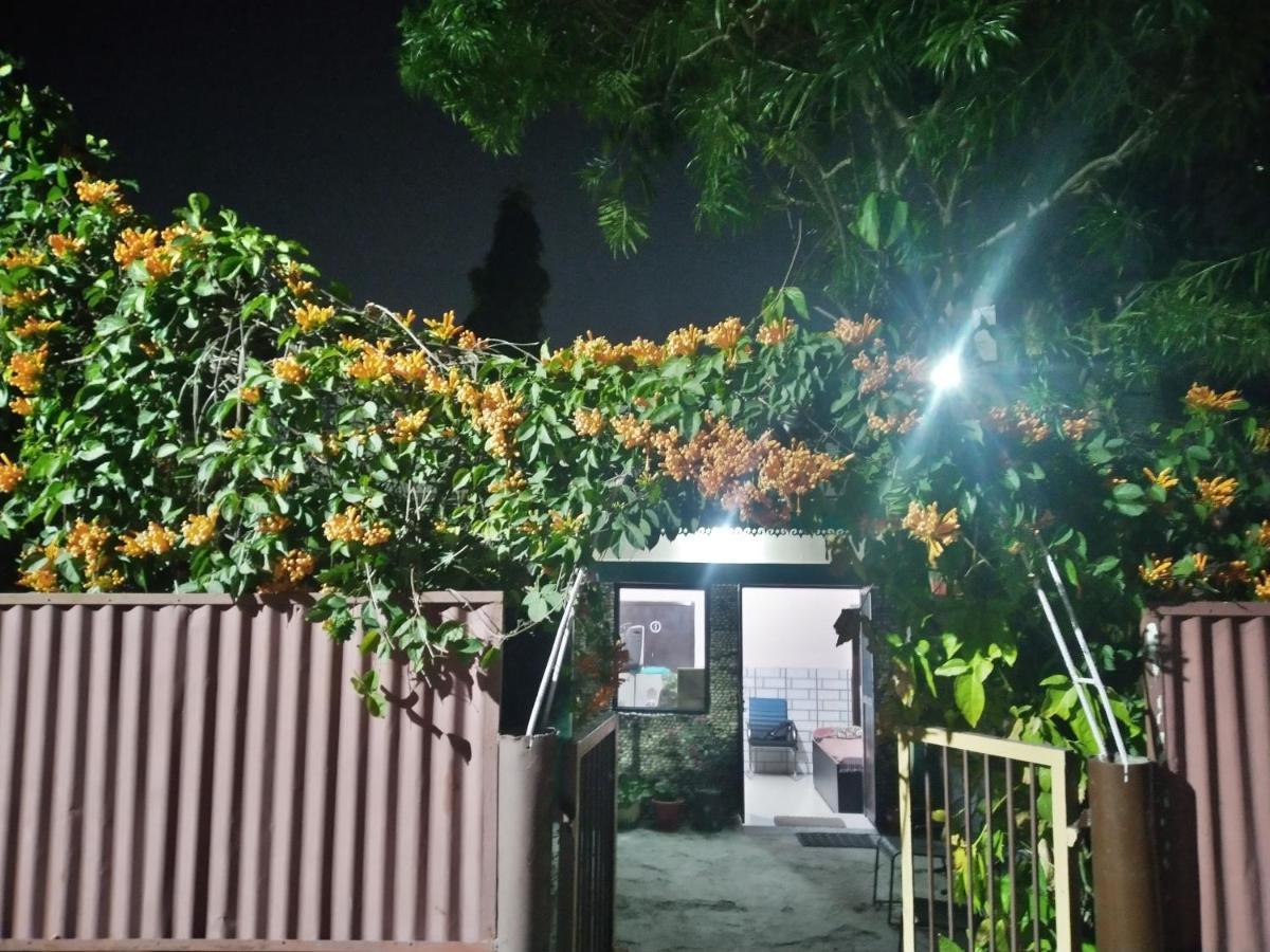 Last Chance Cafe And Guest House Rishikesh Exterior photo